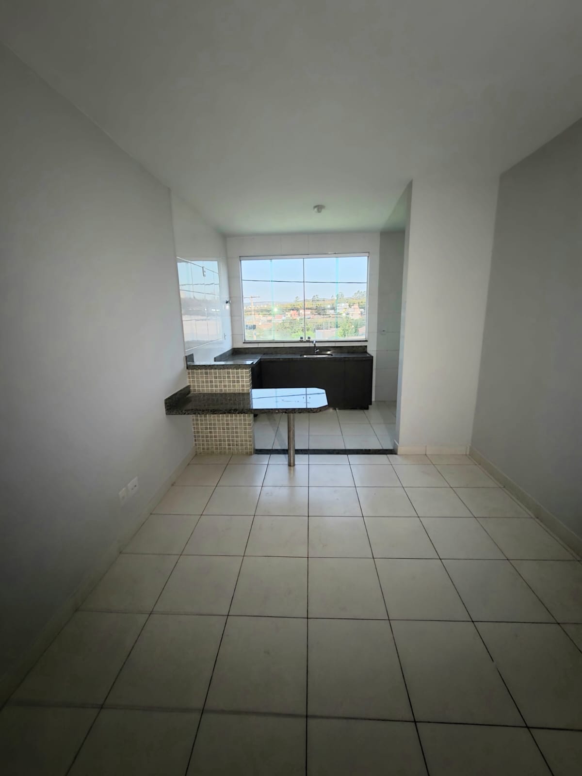ALUGO APTO DE 02 QUARTOS/SUITE/01 VAGA-MATA GRANDE-Sete Lagoas, MG